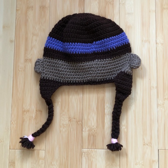 DOC McStuffins Handmade Knit Girls Hat - Picture 3 of 4